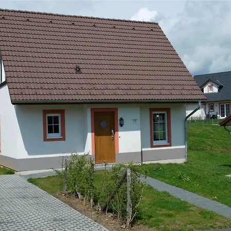 Radiant Villa, Near River Moselle كوتشيم